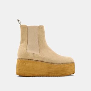 ShuShop Yoshi Women’s Wood platform Boot size 7.5